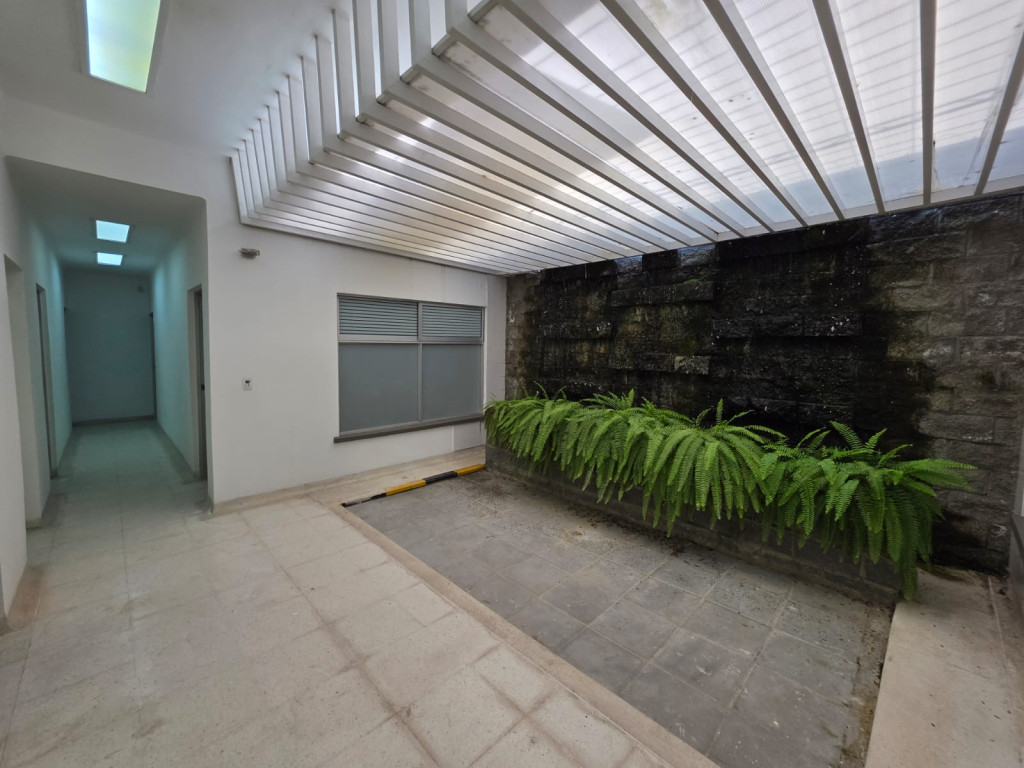 Comercial (Casa Para Comercio) En Arriendo - San Fernando, Cali