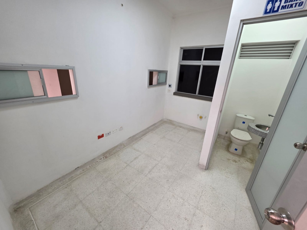 Comercial (Casa Para Comercio) En Arriendo - San Fernando, Cali