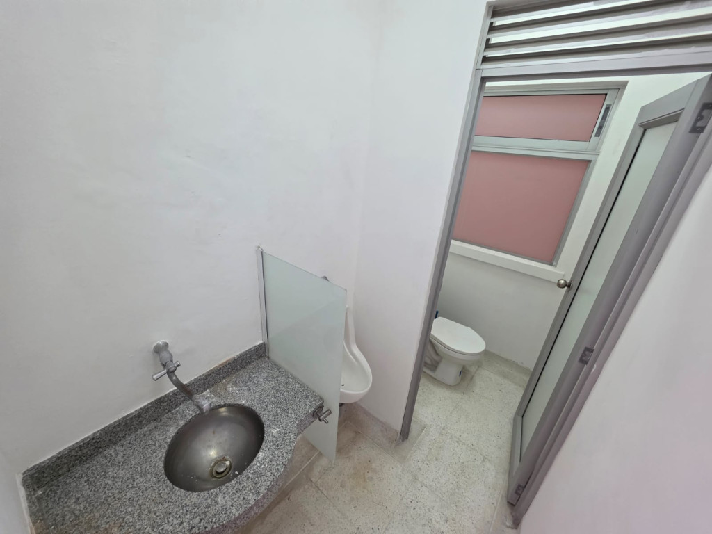 Comercial (Casa Para Comercio) En Arriendo - San Fernando, Cali
