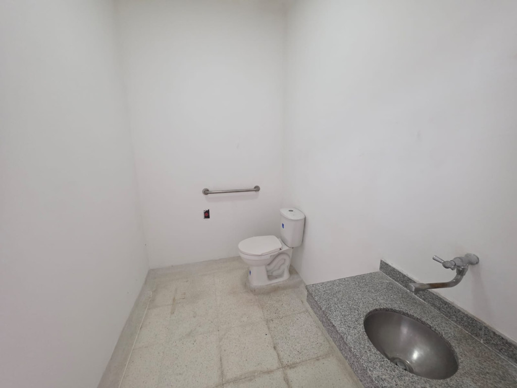 Comercial (Casa Para Comercio) En Arriendo - San Fernando, Cali