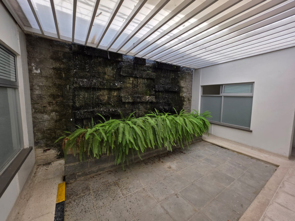 Comercial (Casa Para Comercio) En Arriendo - San Fernando, Cali