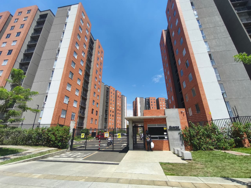 Apartamento En Arriendo - Ciudad Melendez, Cali