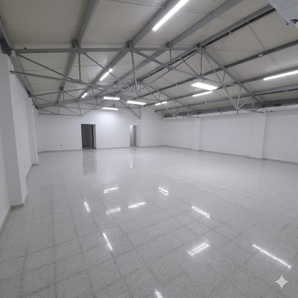 Comercial (Casa Para Comercio) En Arriendo - Urbanización La Flora, Cali