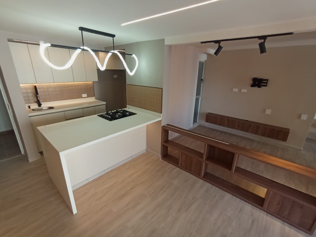 Apartamento En Arriendo - Valle Del Lili, Cali