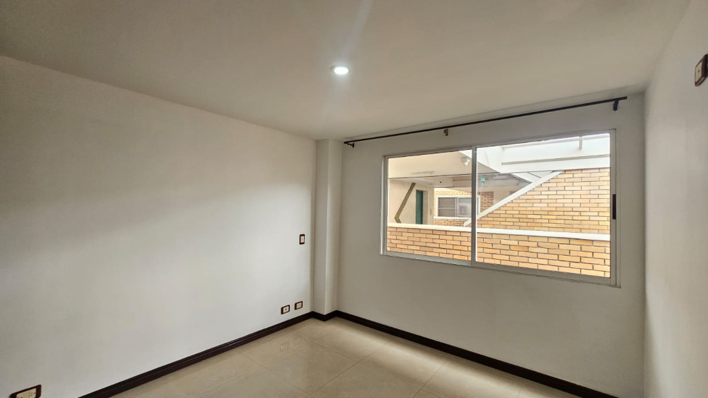 Apartamento En Arriendo - El Refugio, Cali