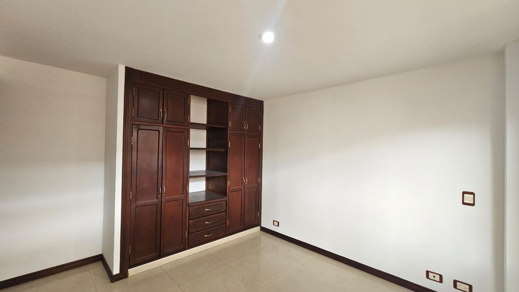 Apartamento En Arriendo - El Refugio, Cali