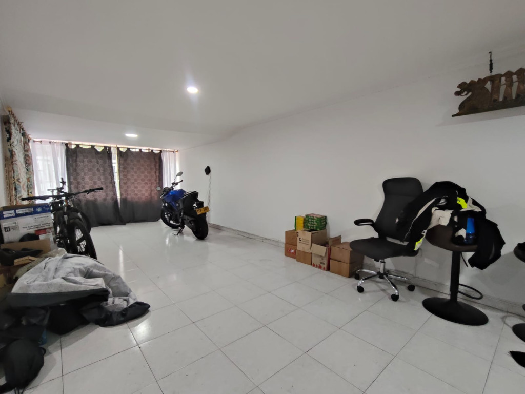 Casa En Venta - Urbanización La Merced, Cali