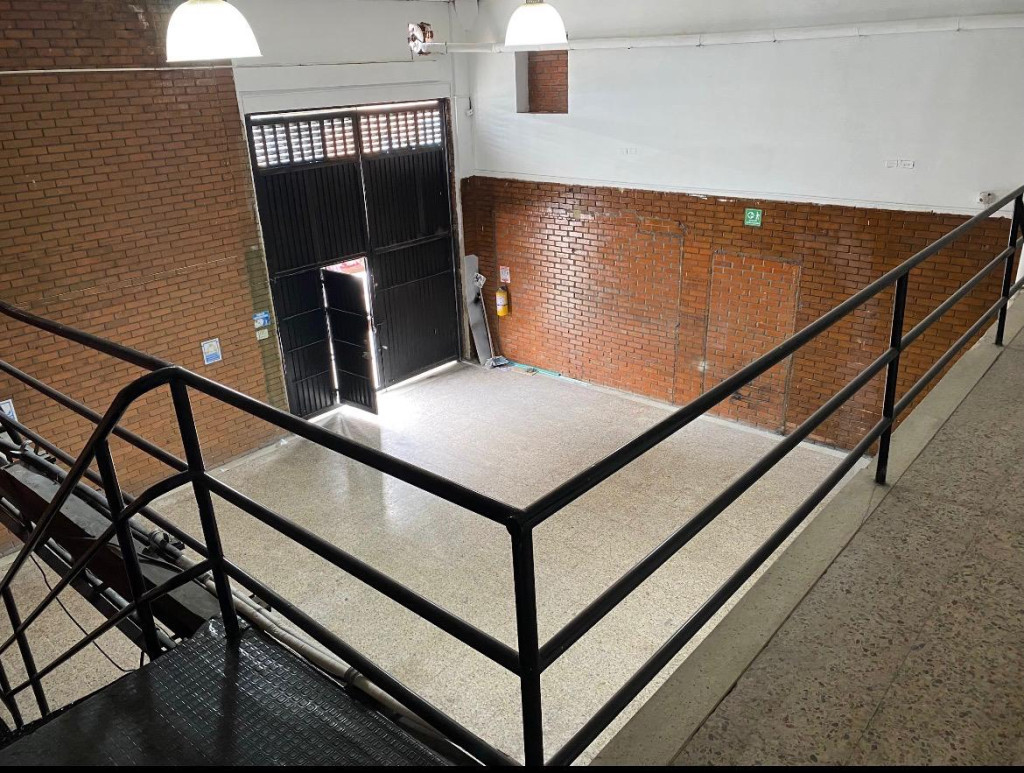 Bodega En Arriendo - Obrero   , Cali