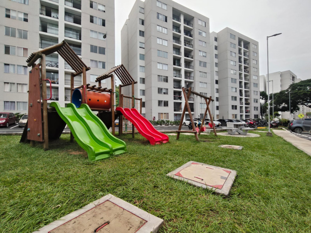 Apartamento En Arriendo - Ciudad Guabinas, Yumbo