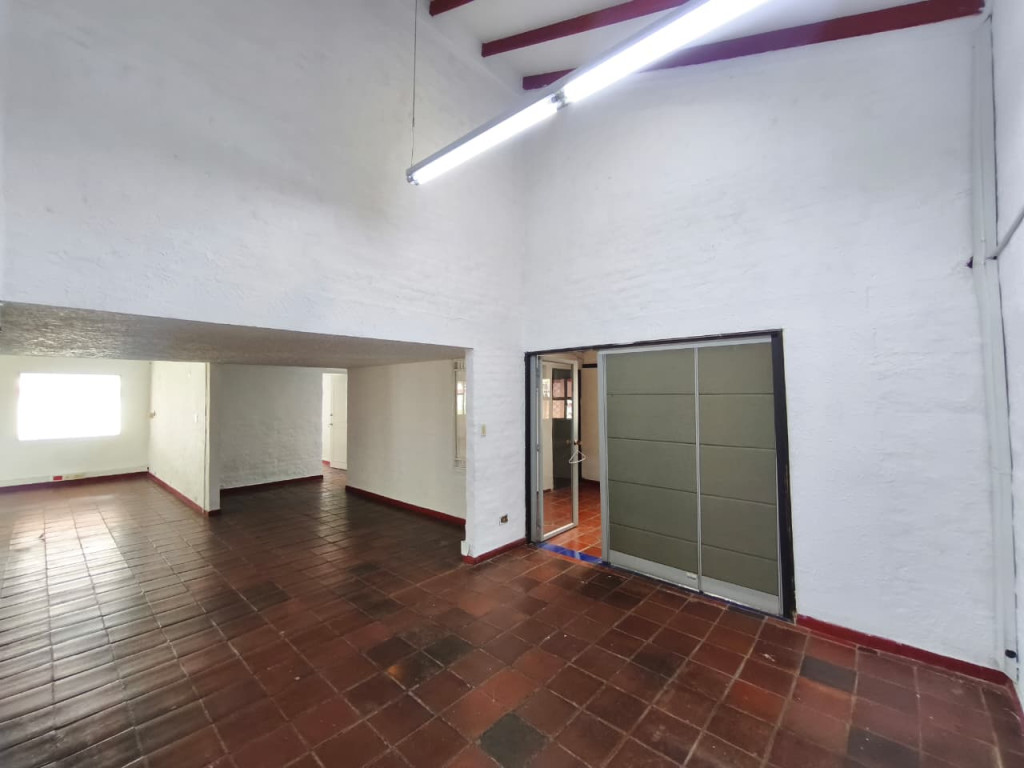 Casa En Arriendo - Ciudad Jardín, Cali