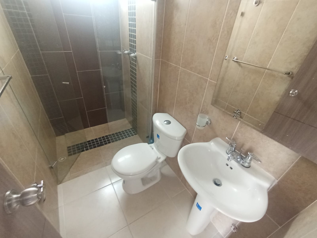 Apartamento En Arriendo - Valle Del Lili, Cali