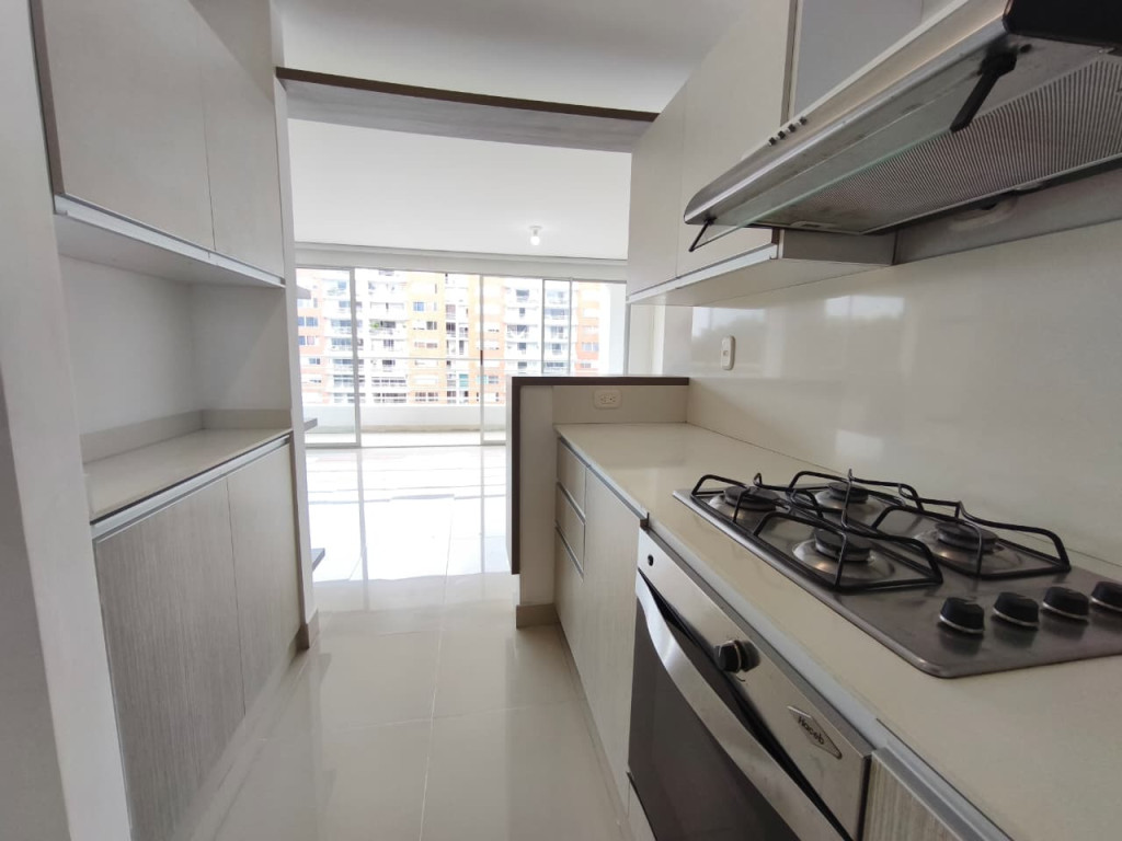 Apartamento En Arriendo - Valle Del Lili, Cali