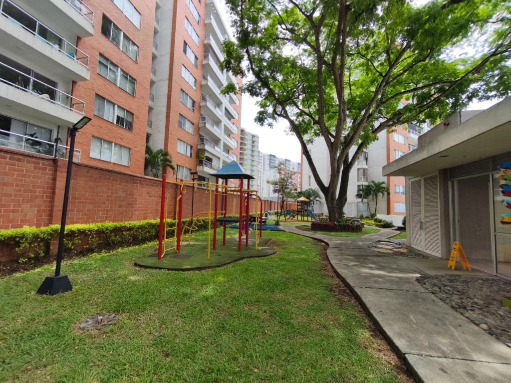 Apartamento En Arriendo - Valle Del Lili, Cali