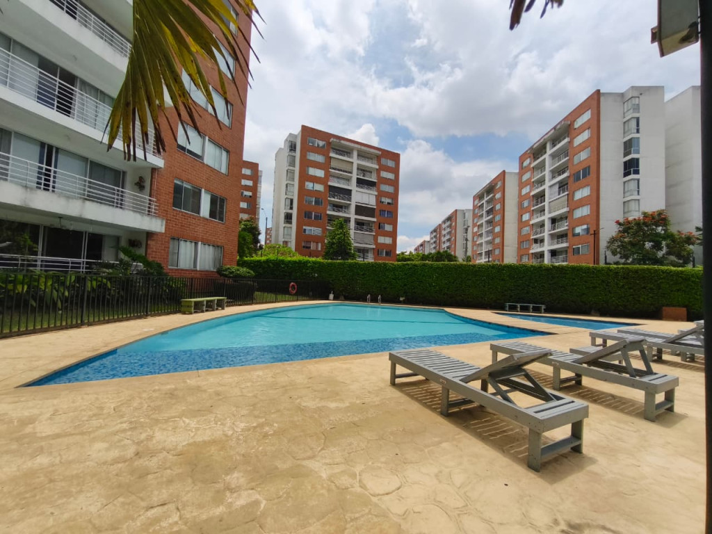 Apartamento En Arriendo - Valle Del Lili, Cali