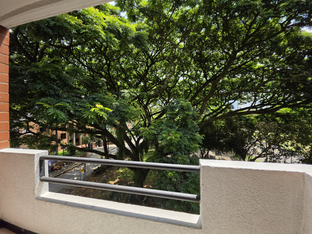Apartamento En Venta - Santa Anita, Cali