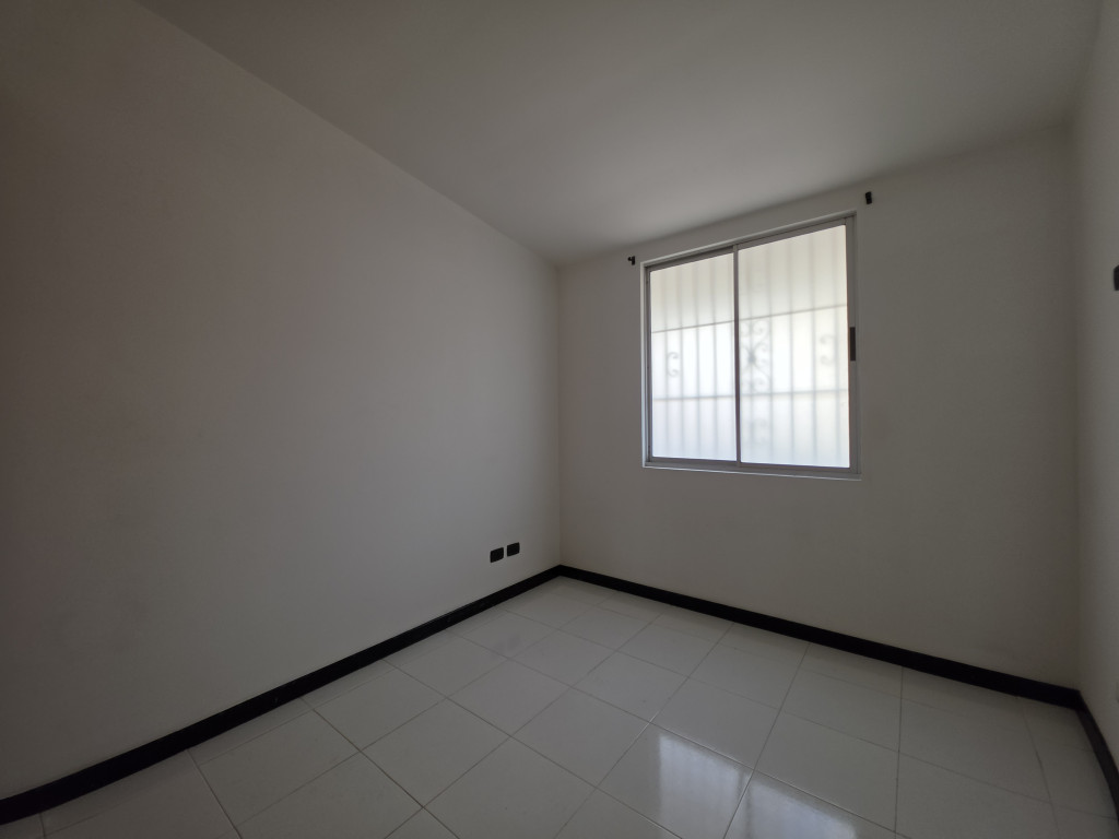 Apartamento En Venta - Santa Anita, Cali