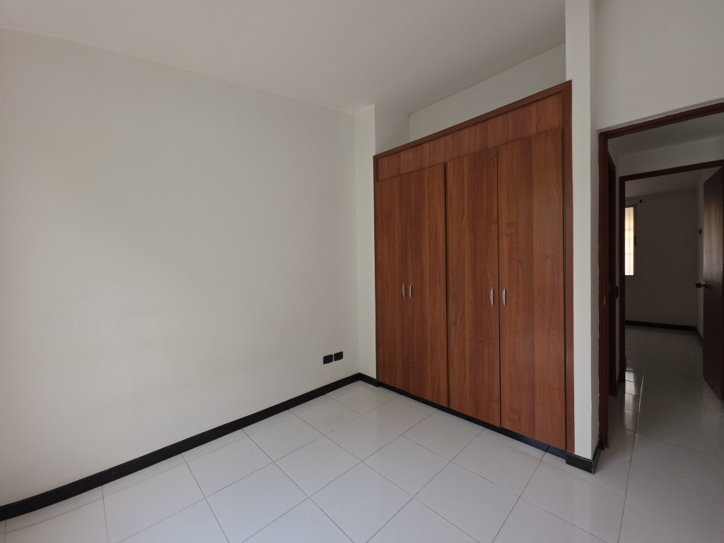 Apartamento En Venta - Santa Anita, Cali