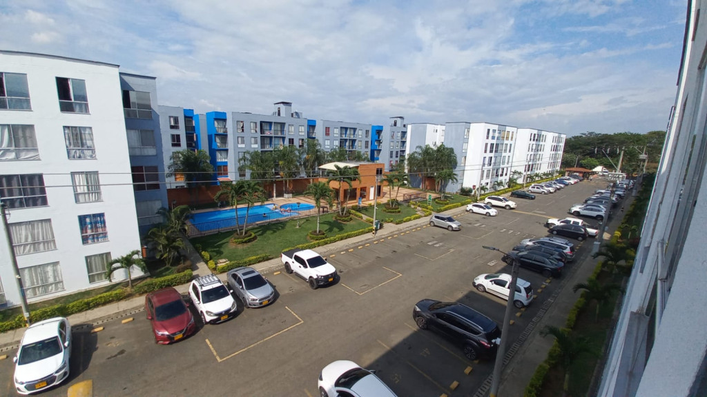 Apartamento En Arriendo - Brisas De Los Alamos, Cali