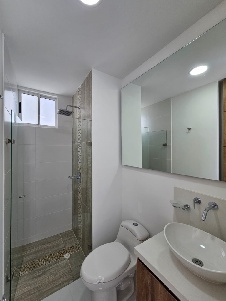 Apartamento En Arriendo - Ciudad Jardín, Cali