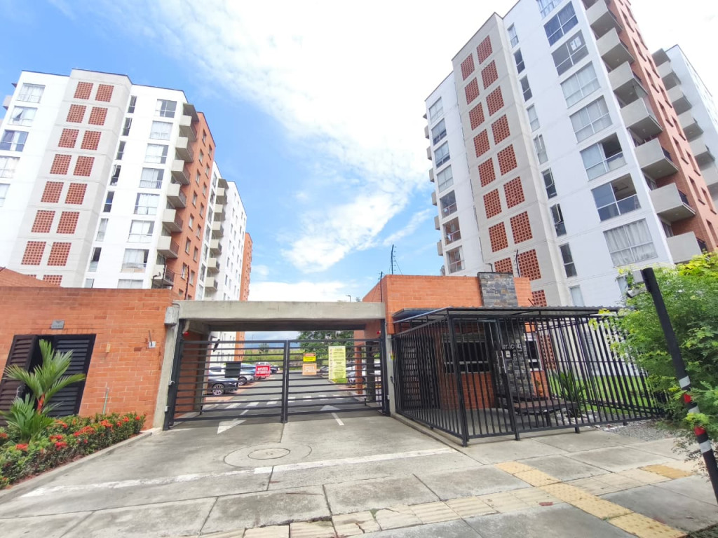 Apartamento En Arriendo - Ciudad Melendez, Cali