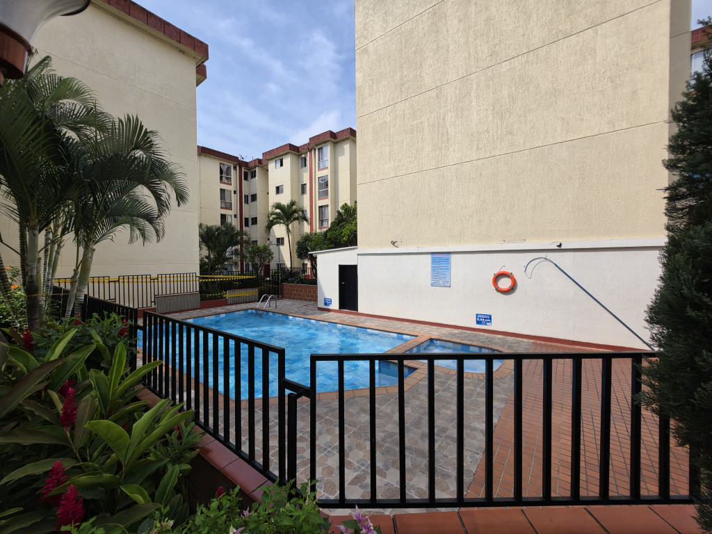 Apartamento En Venta - Prados Del Norte, Cali