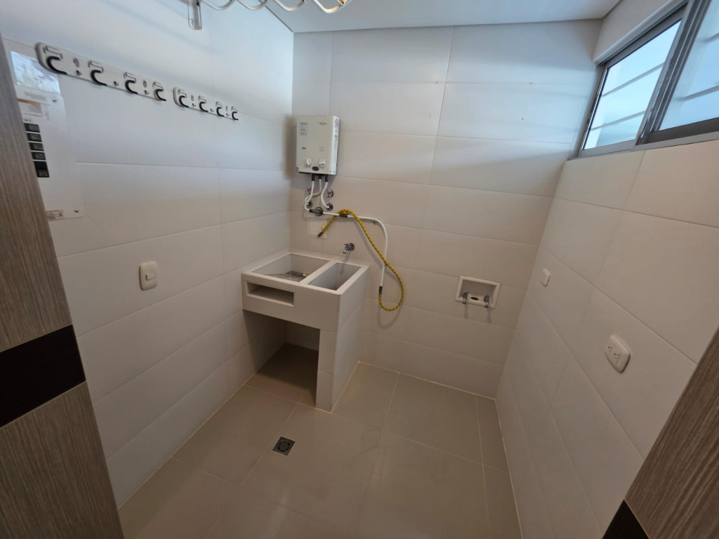 Apartamento En Arriendo - Urbanización La Flora, Cali