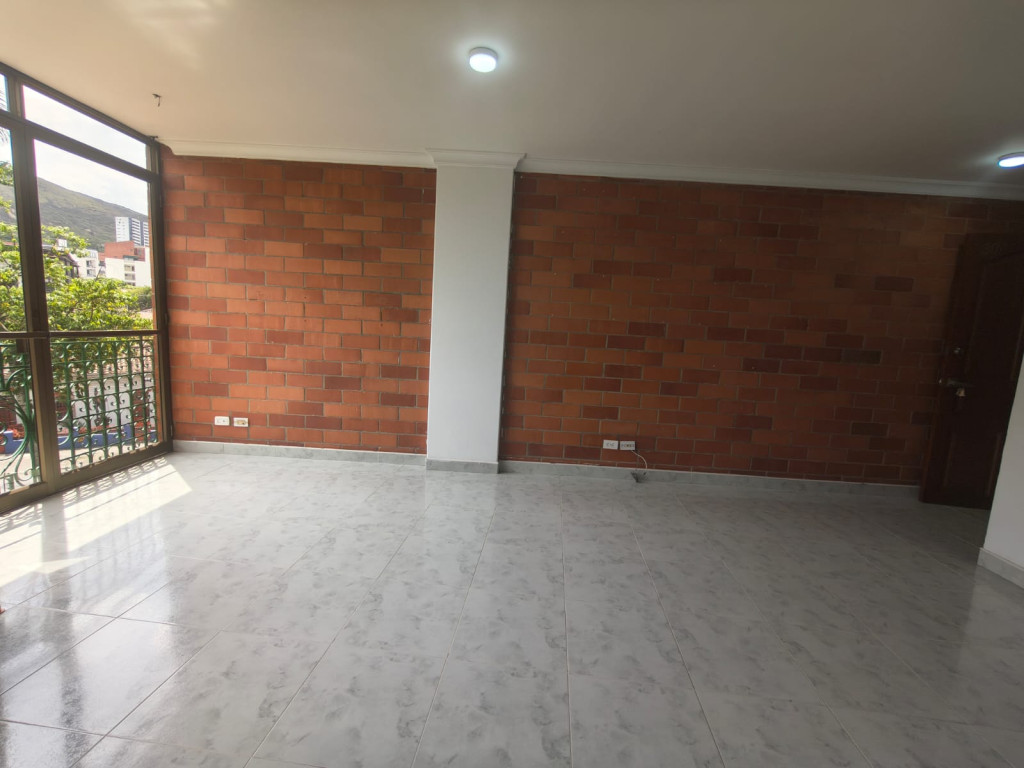 Apartamento En Arriendo - San Fernando, Cali