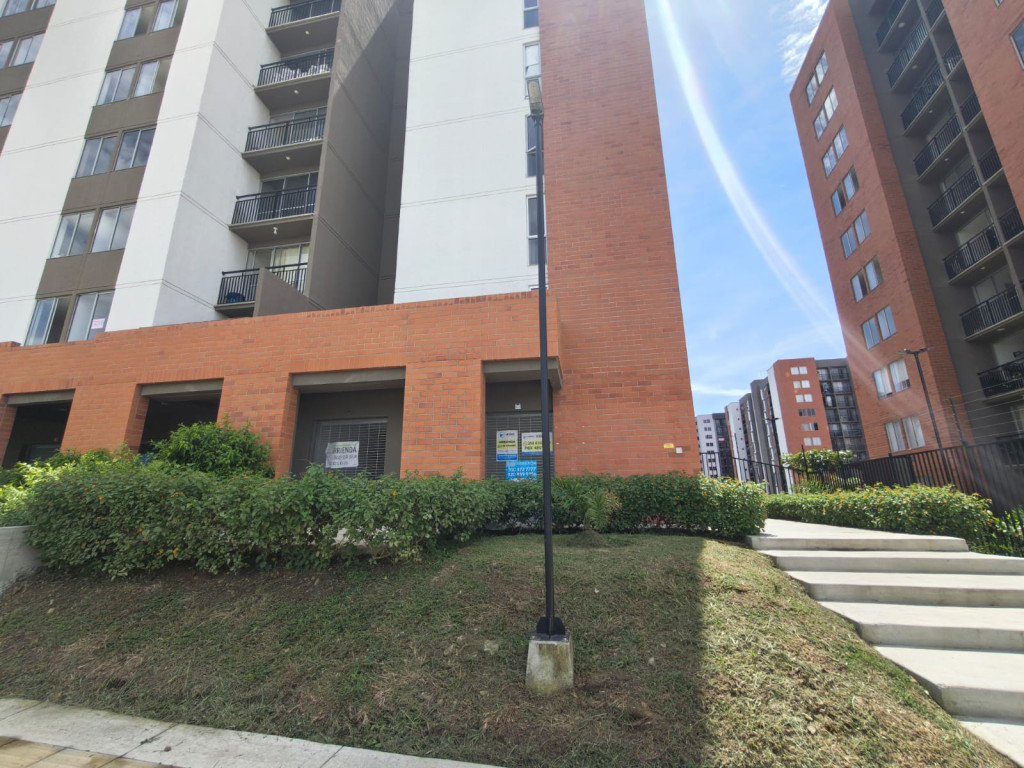 LOCAL en VENTA - Ciudad Pacífica, Cali