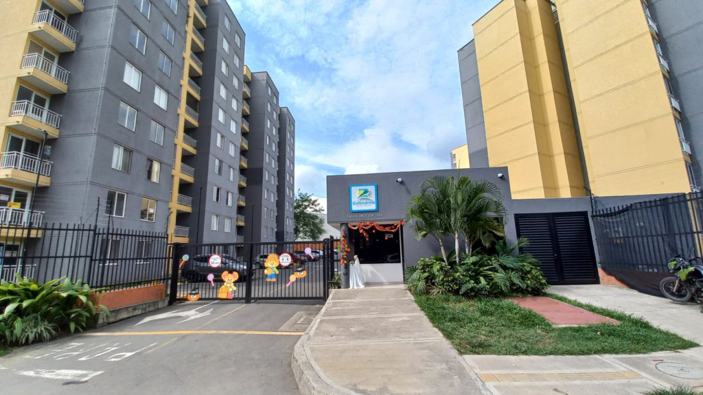 APARTAMENTO en ARRIENDO - Ciudad Guabinas, Yumbo