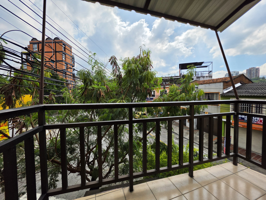 APARTAMENTO en VENTA - Miraflores, Cali