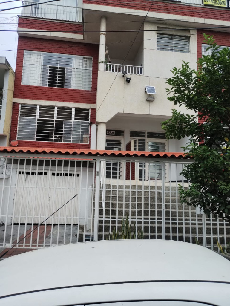 APARTAMENTO en ARRIENDO - San Fernando, Cali