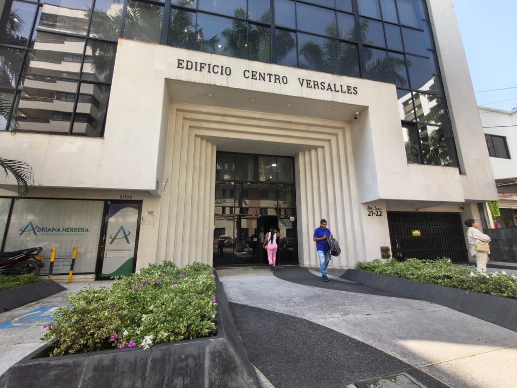 OFICINA en ARRIENDO - Versalles, Cali