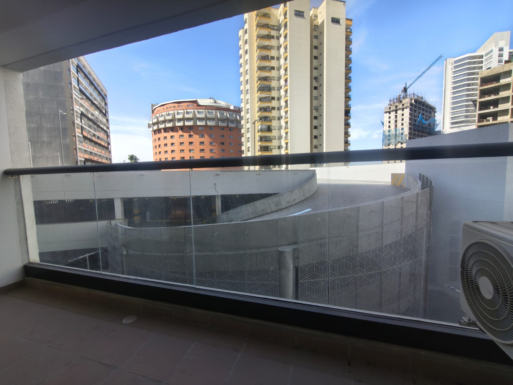APARTAESTUDIO en ARRIENDO - Chipichape, Cali
