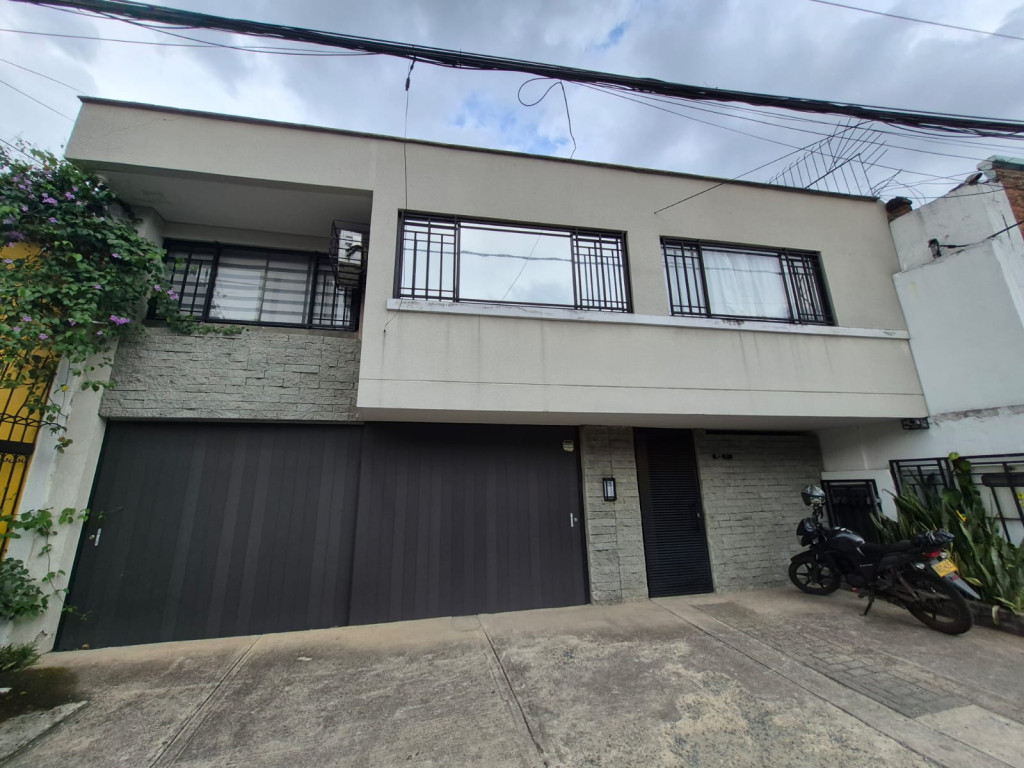 APARTAESTUDIO en ARRIENDO - San Antonio, Cali