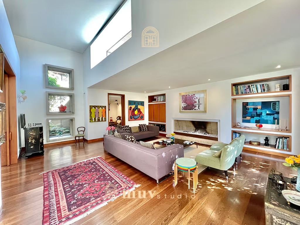 Casa en venta en Santa Ana, Bogotá