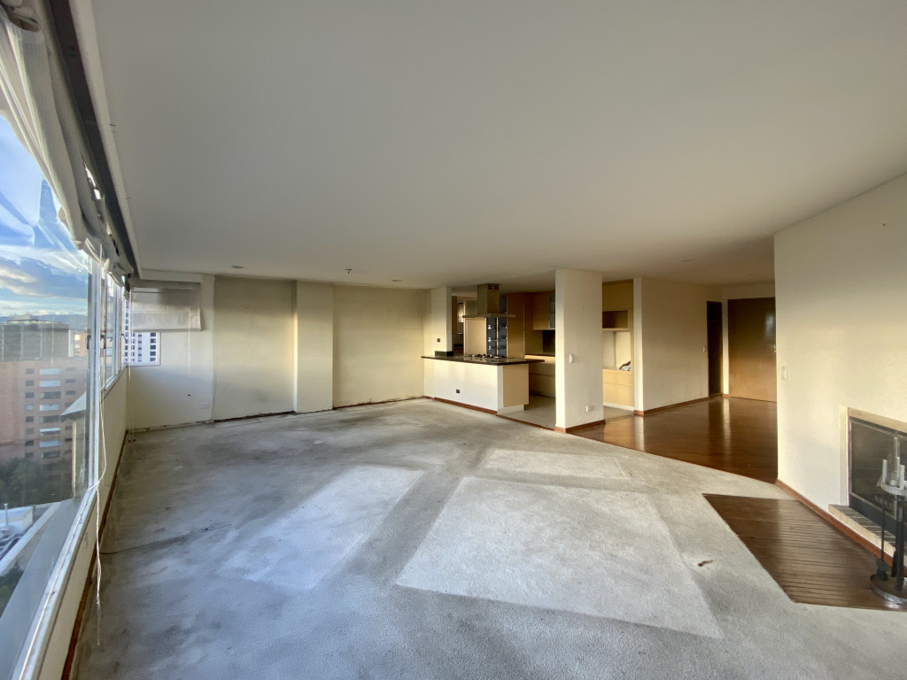 Apartamento en venta en Los Rosales, Bogotá