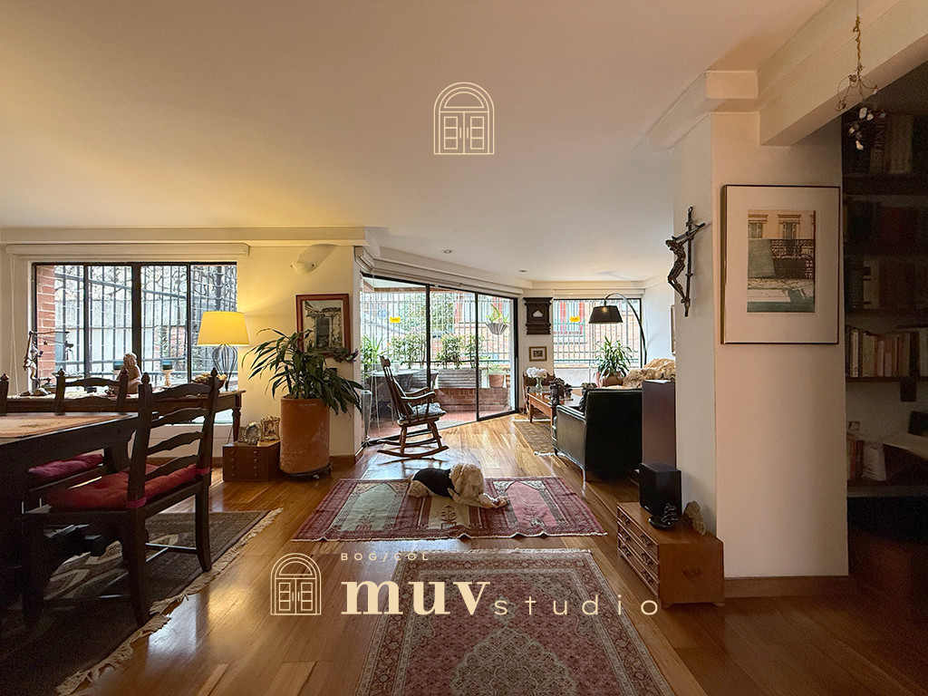 Apartamento en Los Rosales • Bogotá