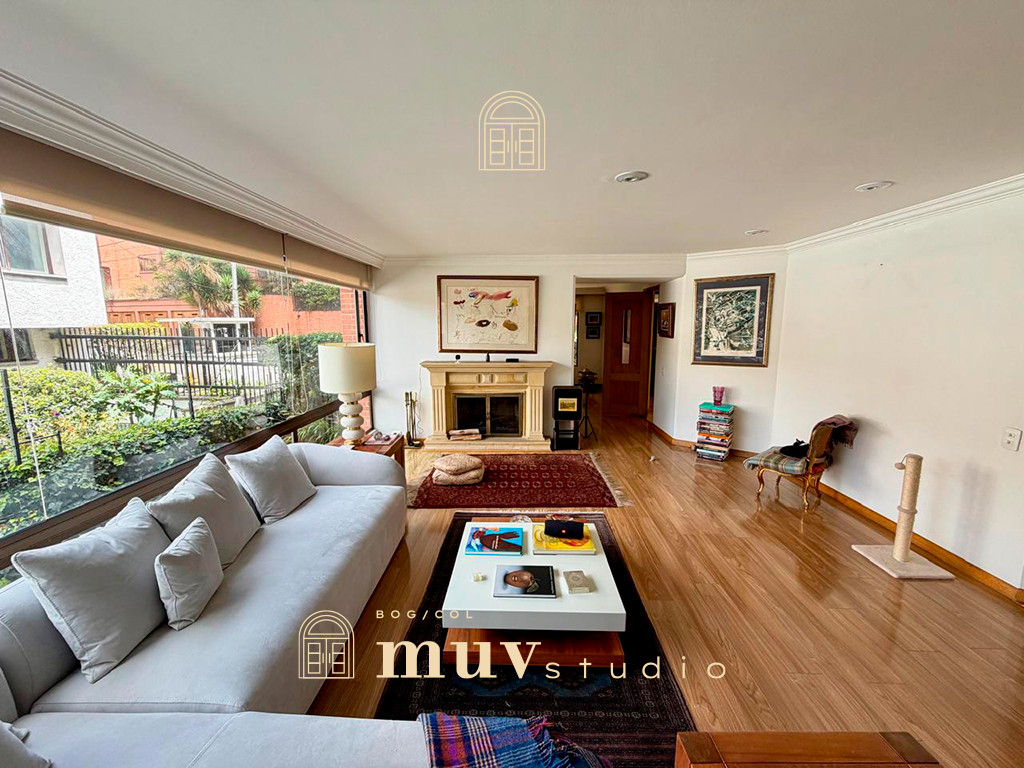 Apartamento en Los Rosales • Bogotá