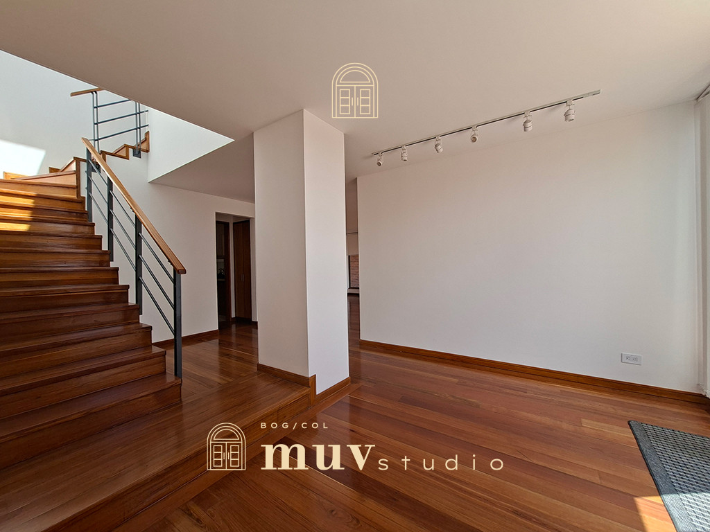Apartamento en Santa Barbara Occidental-Usaquén • Bogotá