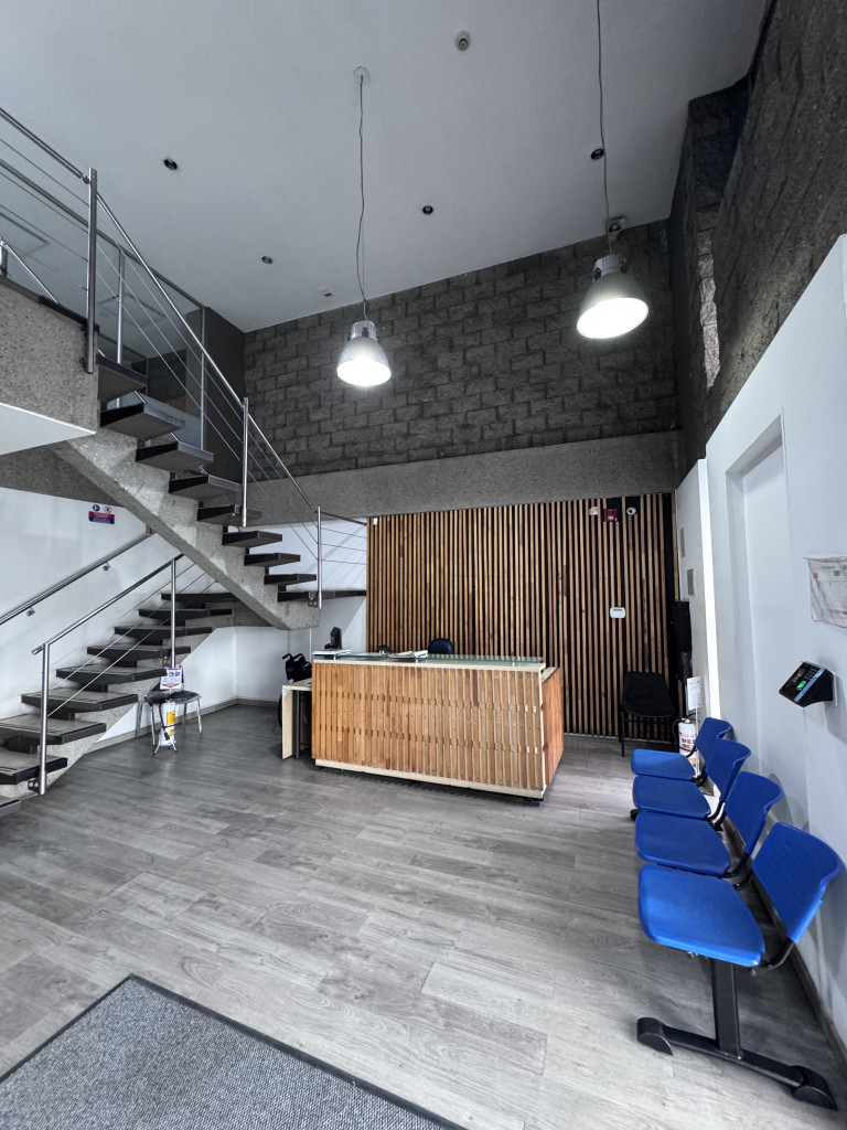 EDIFICIO en Bogotá 8