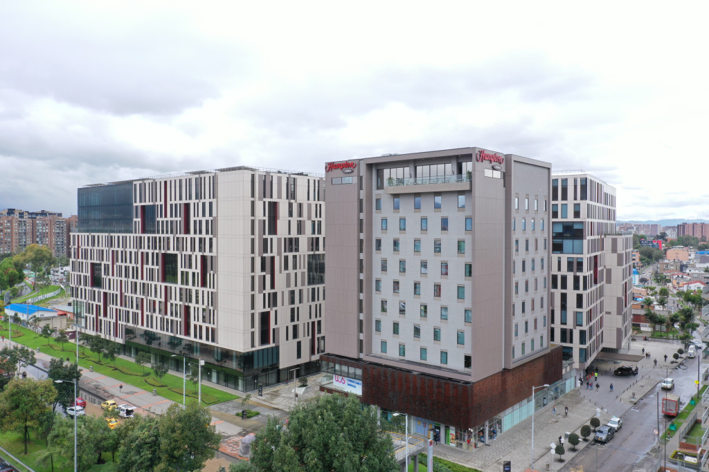 Edificio Central Point 17