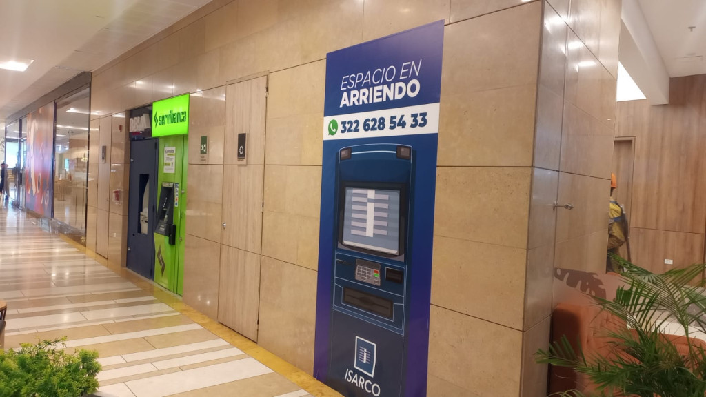 Centro Comercial Usaquén Plaza 4