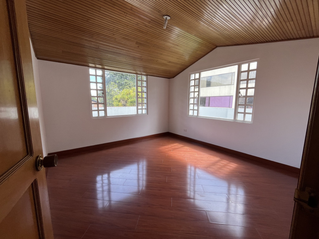 Apartamento Calle 113 17