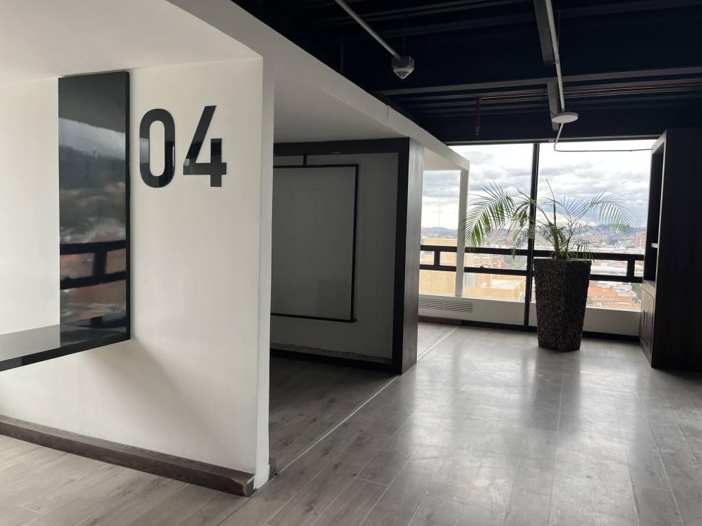 Kaiwa Centro Empresarial 8