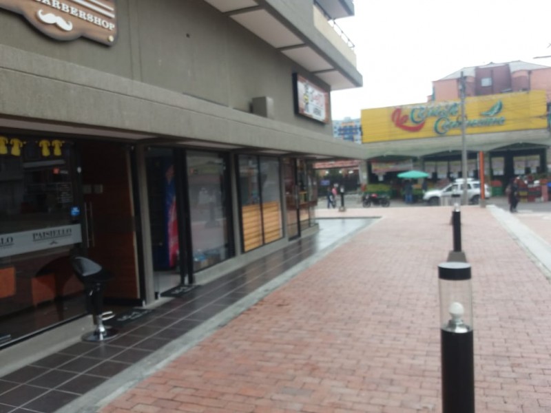Local En Arriendo - San Cipriano, Bogotá