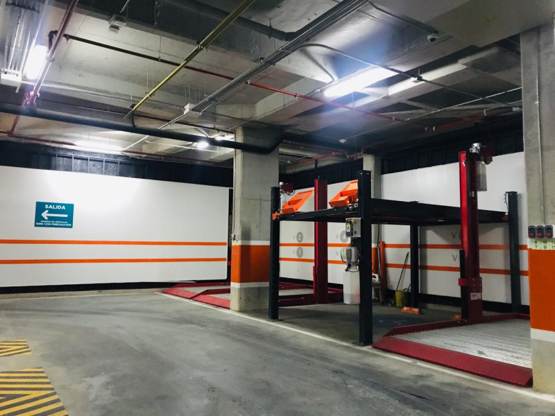 Oficina En Arriendo - Rosales, Bogotá