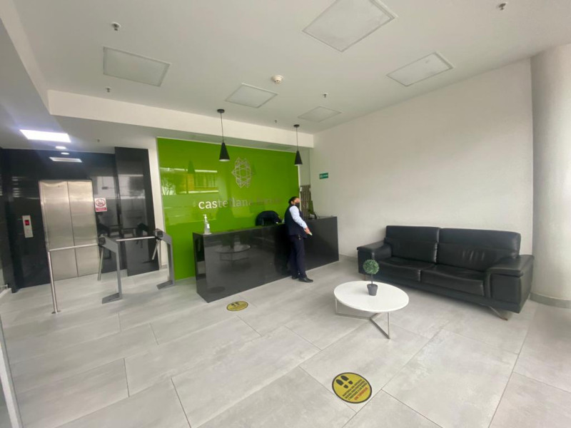 Oficina En Venta - La Castellana, Bogotá