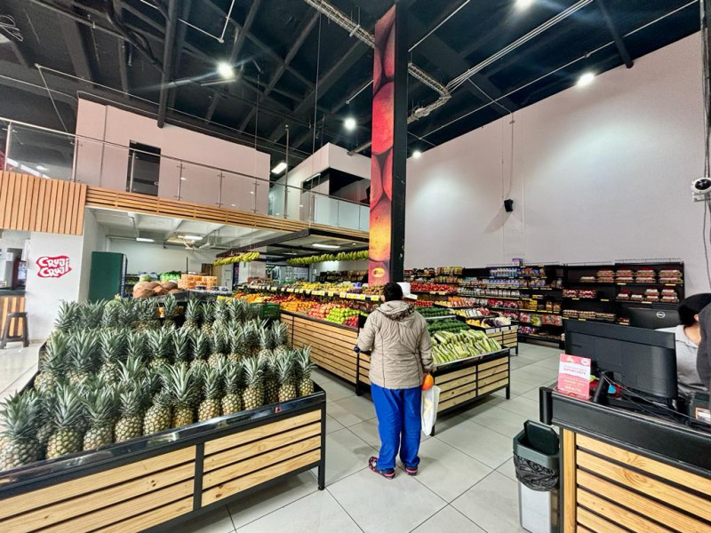 Local En Arriendo - Pontevedra, Bogotá