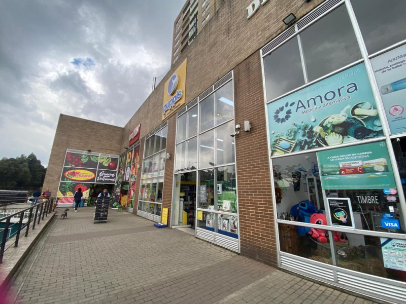 Local En Arriendo - Pontevedra, Bogotá