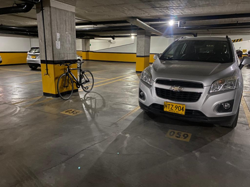 Oficina En Venta - Chicó, Bogotá